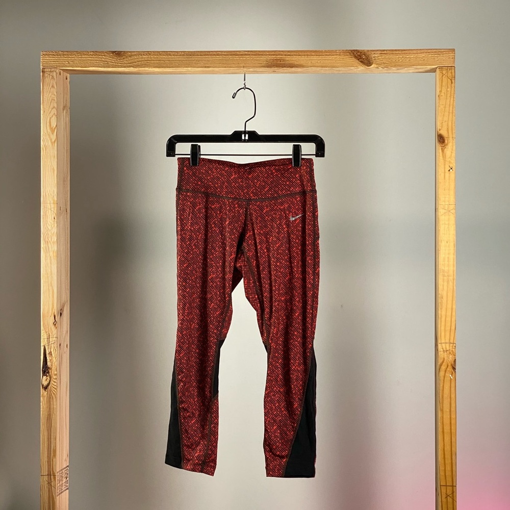 NIKE dry fit cropped leggings